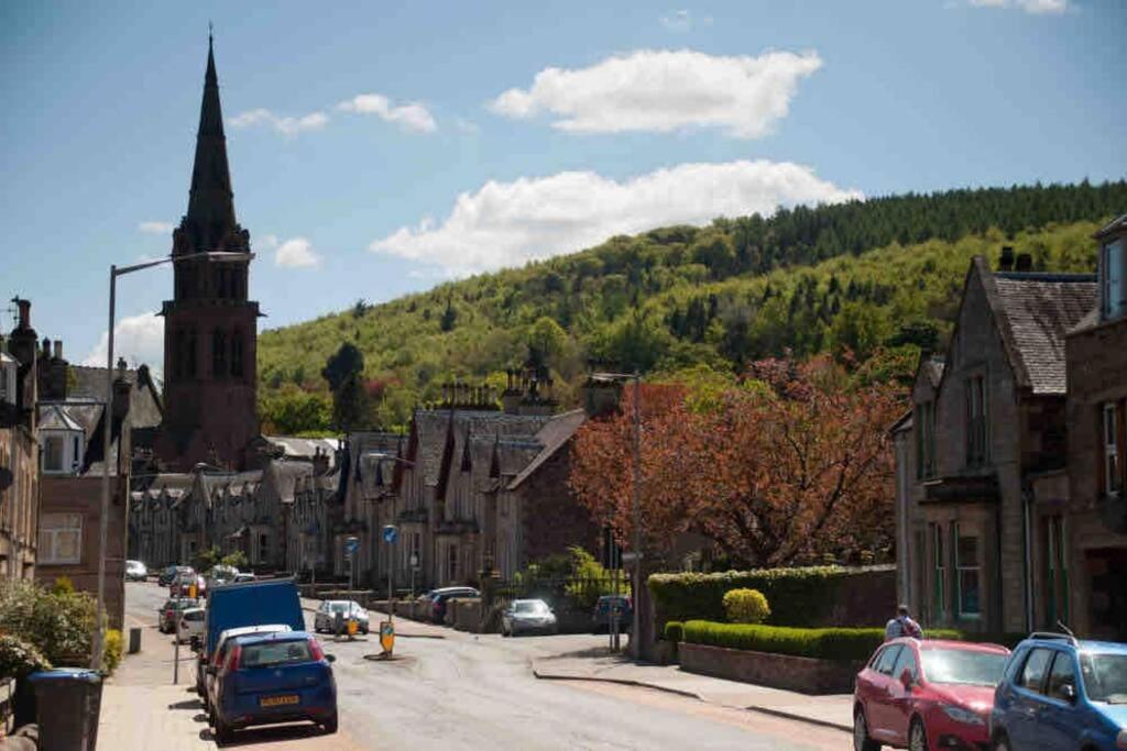 Cosy Authentic Flat In The Heart Of Galashiels Exterior foto