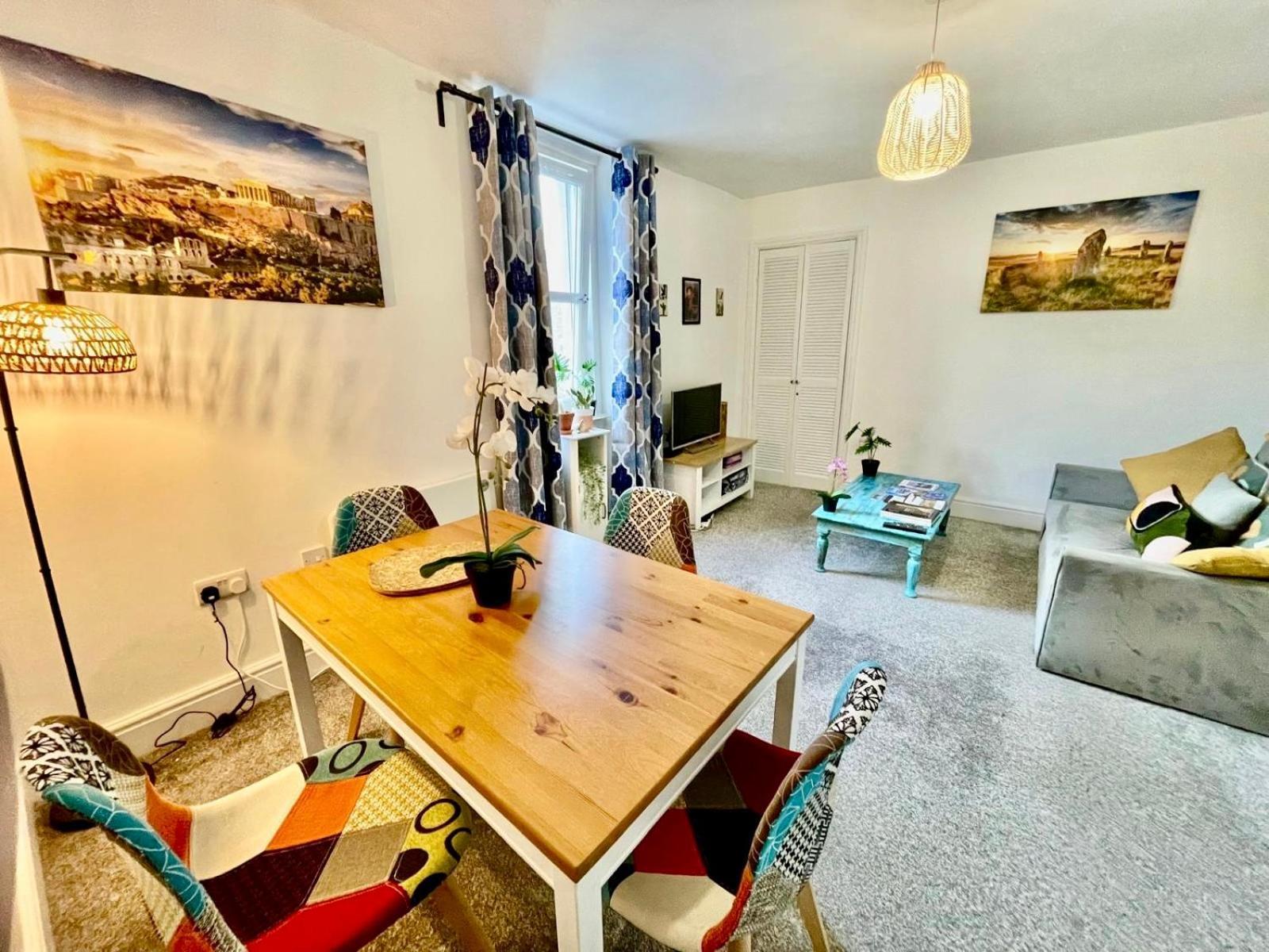 Cosy Authentic Flat In The Heart Of Galashiels Exterior foto